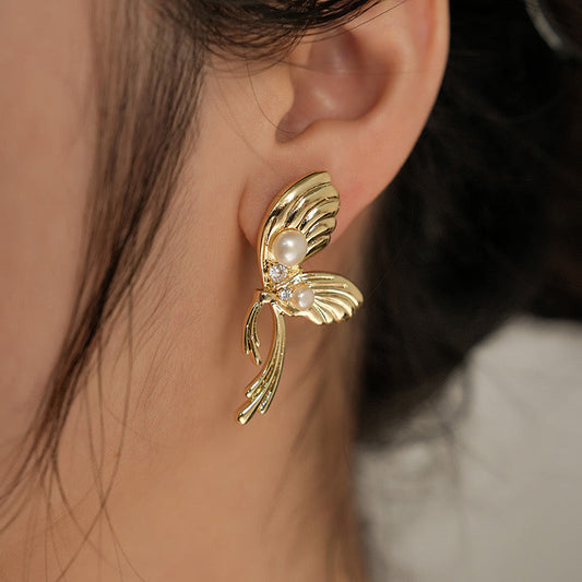 Genuine Freshwater Pearl Happy Butterfly Earrings