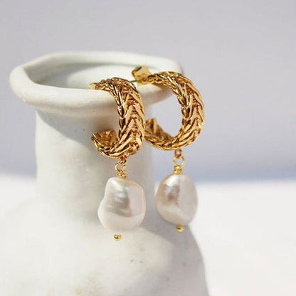 Genuine Freshwater Pearl Gloria Earring