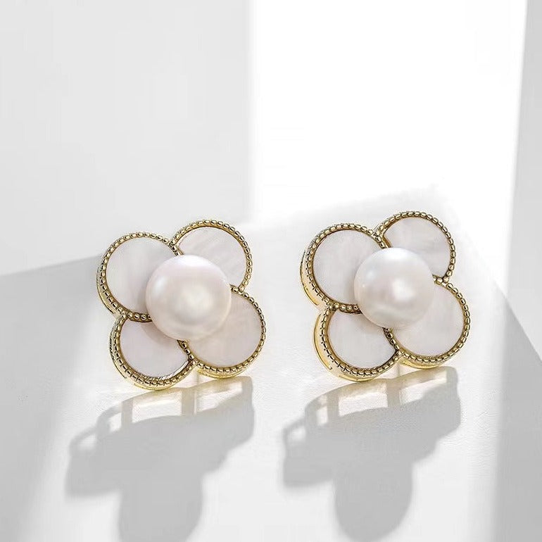 Genuine Freshwater Pearl Clover Earrings