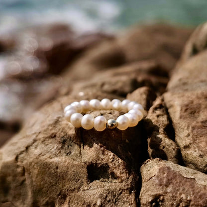 Solid 18K Gold Genuine Freshwater Pearl Rice Ring