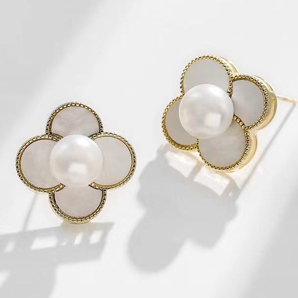 Genuine Freshwater Pearl Clover Earrings