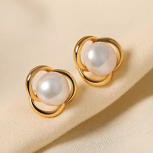 Genuine Freshwater Pearl Light Bulb Earrings