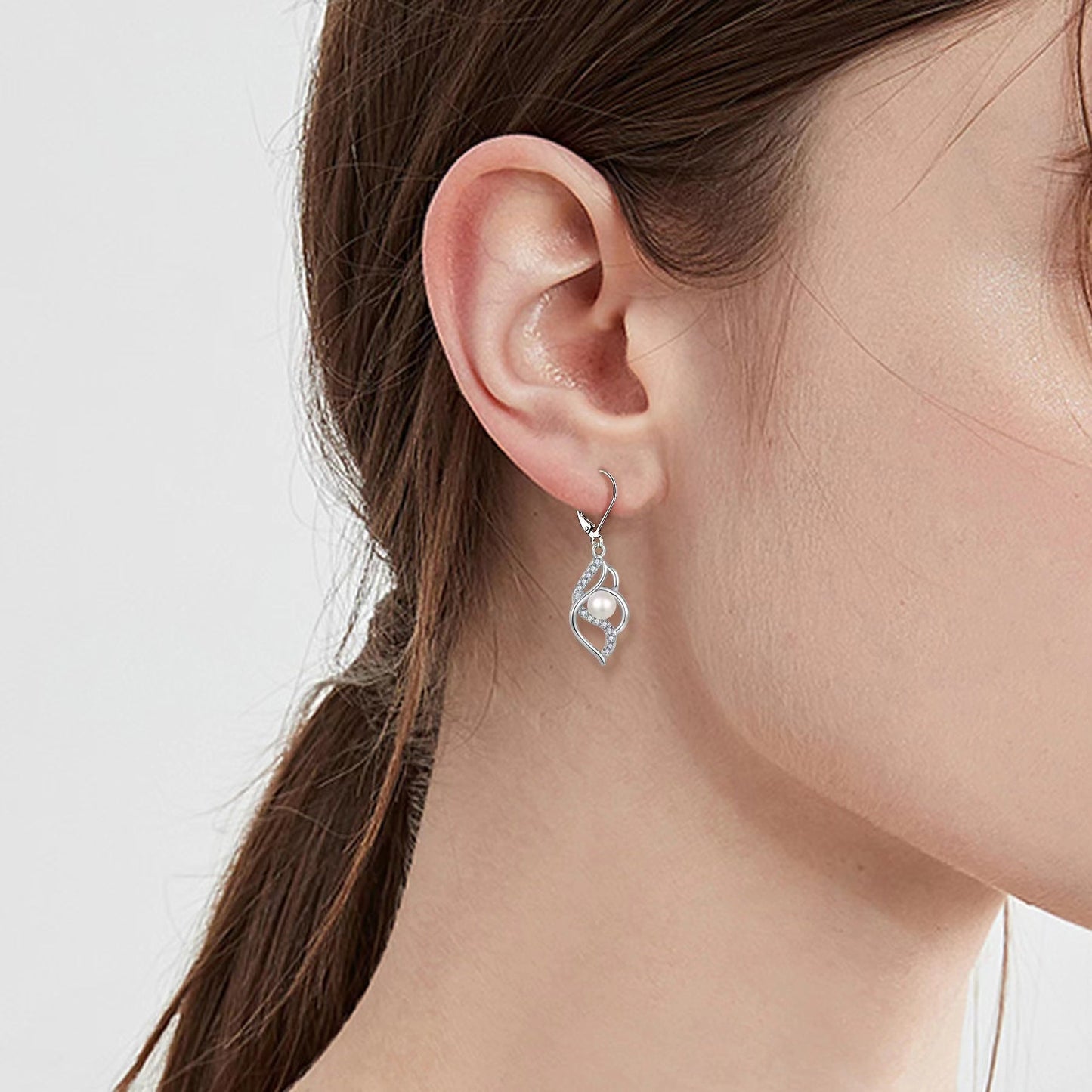 S925 Silver Genuine Freshwater Pearl Diamond Twist Earrings