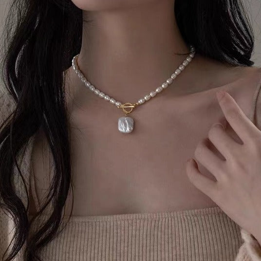 Freshwater Baroque Pearl Pendant Necklace – Beaded Collarbone Chain